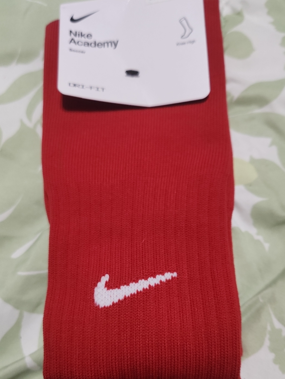 Nike Academy Red Athletic Crew Socks with White Swoosh Men 8-12 / Women 10-13
